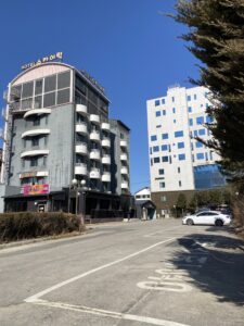 강원도 인제 호텔 모텔 숙소 스카이락 주차장